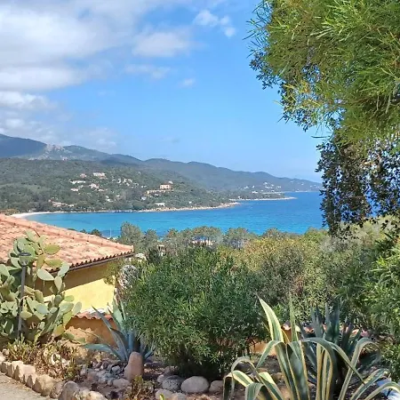 Mini-villa Nacres-vue Mer-plage De Favone A Pieds Conca