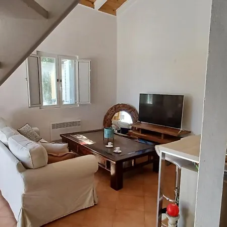 Mini-villa Nacres-vue Mer-plage De Favone A Pieds